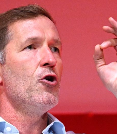 Masters en médecine: Paul Magnette lance un ultimatum au MR