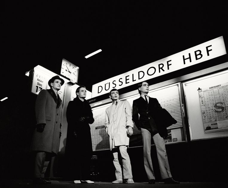 De Kraftwerk-catalogus (3): 'Trans-Europe Express' uit 1977 ...