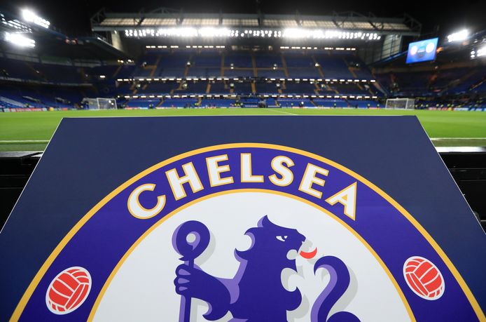 A general view of the Chelsea logo at Stamford Bridge