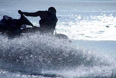 Deux touristes égarés en jet-skis tués en mer par des garde-côtes algériens