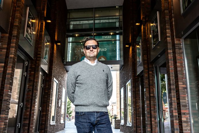 Kos Myronidis: ,,Zelfs toen ik in Groningen woonde, ging ik naar NEC als ik tijd had."