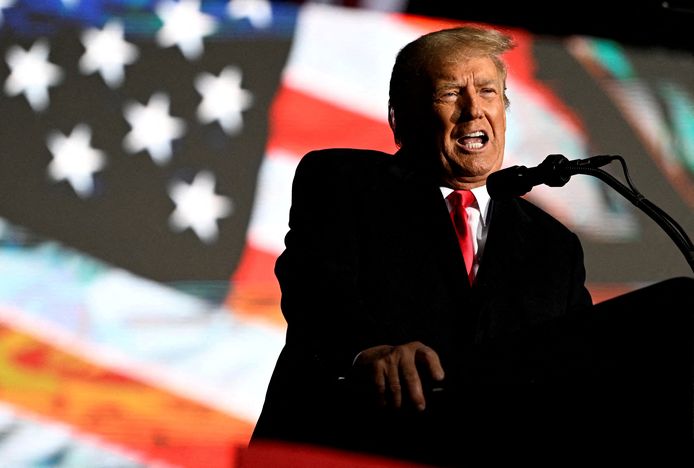 De Amerikaanse oud-president Trump tijdens een rally voor de midterms eerder deze maand.