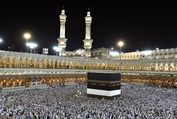 Zo druk zal het dit jaar niet zijn bij de Ka'aba in Mekka. Pelgrims moeten 1,5 meter afstand houden.