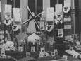 De Albert Heijn in de Burchtstraat in 1957.
