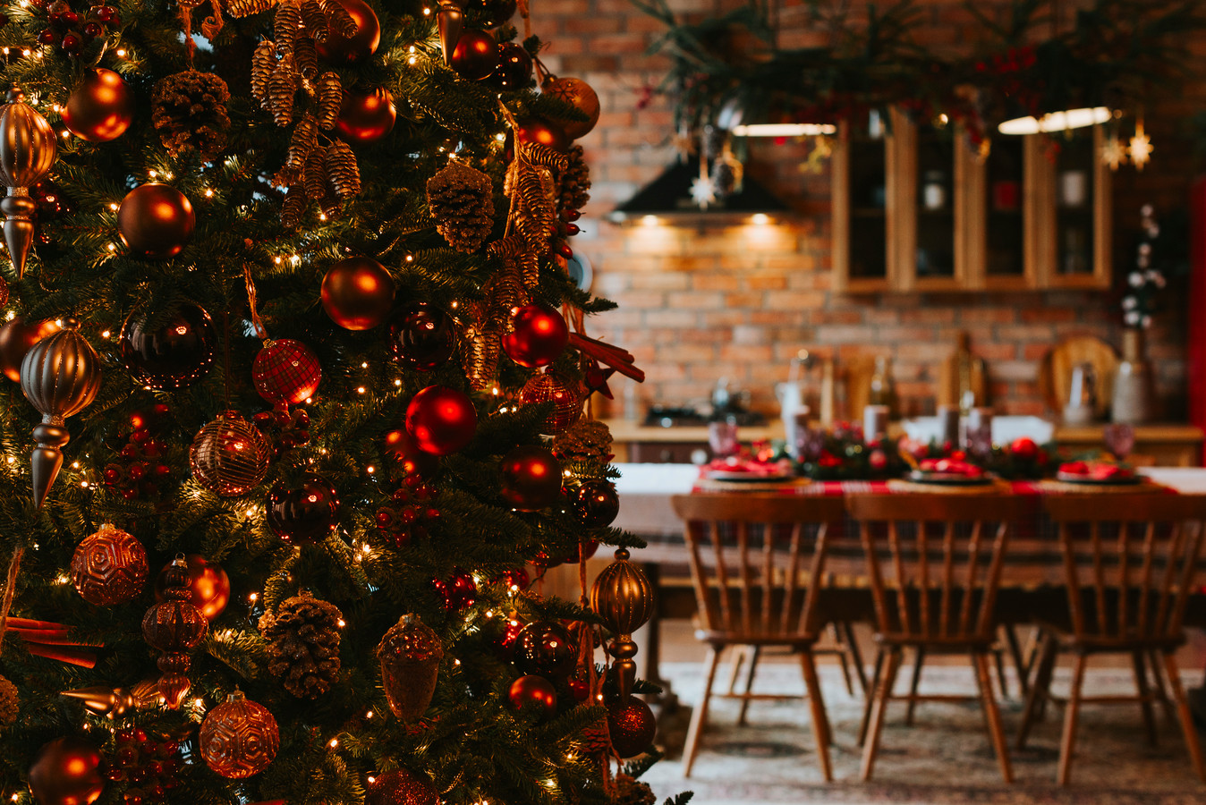 Kerst nadert, wat doen we met het eten? 'We brengen ons restaurant naar de thuis' | Foto | bd.nl