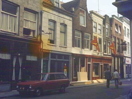 Dingen die we missen in Dordrecht: speciaalzaak Schellenbach Verf die 184 jaar in de stad zat