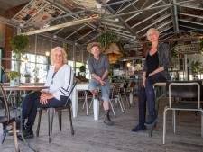Lunchroom BAS opent gewoon in coronatijd: ‘Het was eigenlijk onze redding dat we niet open konden’