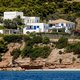 Grond voor hek rond Griekse villa Willem-Alexander kostte half miljoen euro
