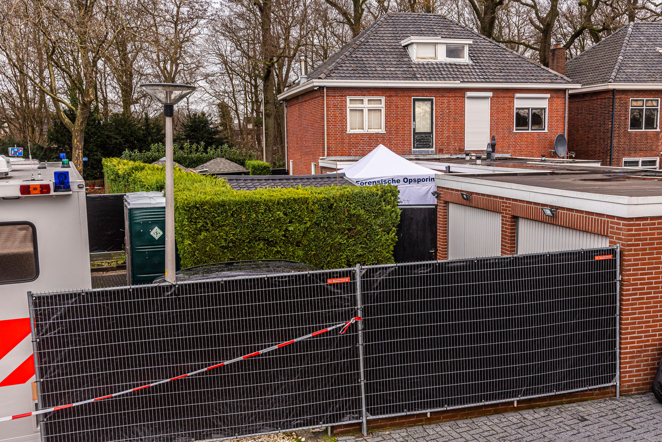 Kort voor de jaarwisseling werd in Enschede een 41-jarige man doodgeschoten.