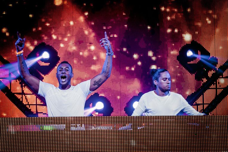 Sunnery en Ryan staan zes uur in de Escape tijdens ADE Beeld anp