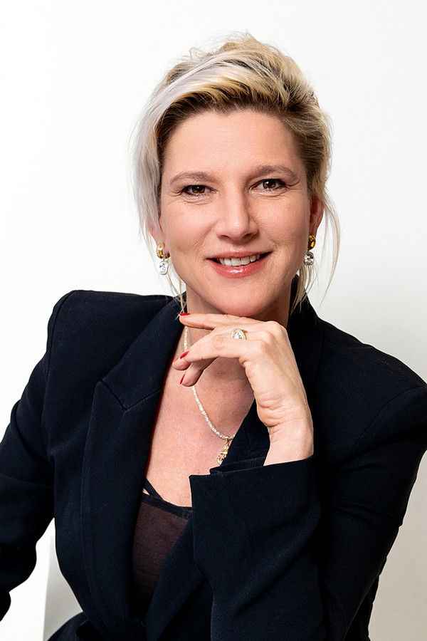 Ombudsman Marianne van den Anker 'Rotterdam moet naast inwoners staan, in woorden en in daden
