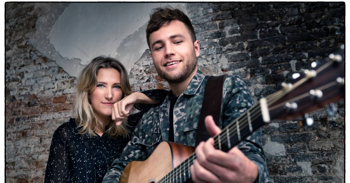 Suzan Freek Beetje Lullen Avondje Chillen En Dan Een Hit Show Ad Nl