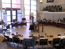 Raadsvergadering Valkenswaard voor helemaal niemand thuis te volgen