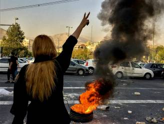 Twijfels bij onverwachte aankondiging over opdoeken zedenpolitie in Iran