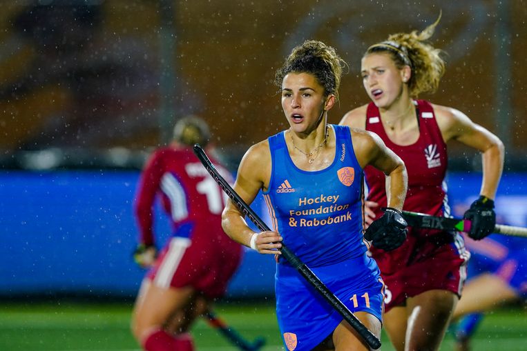 roze Voor u kofferbak Gelijkheid voor mannen en vrouwen in het hockey, het moet van ABN Amro