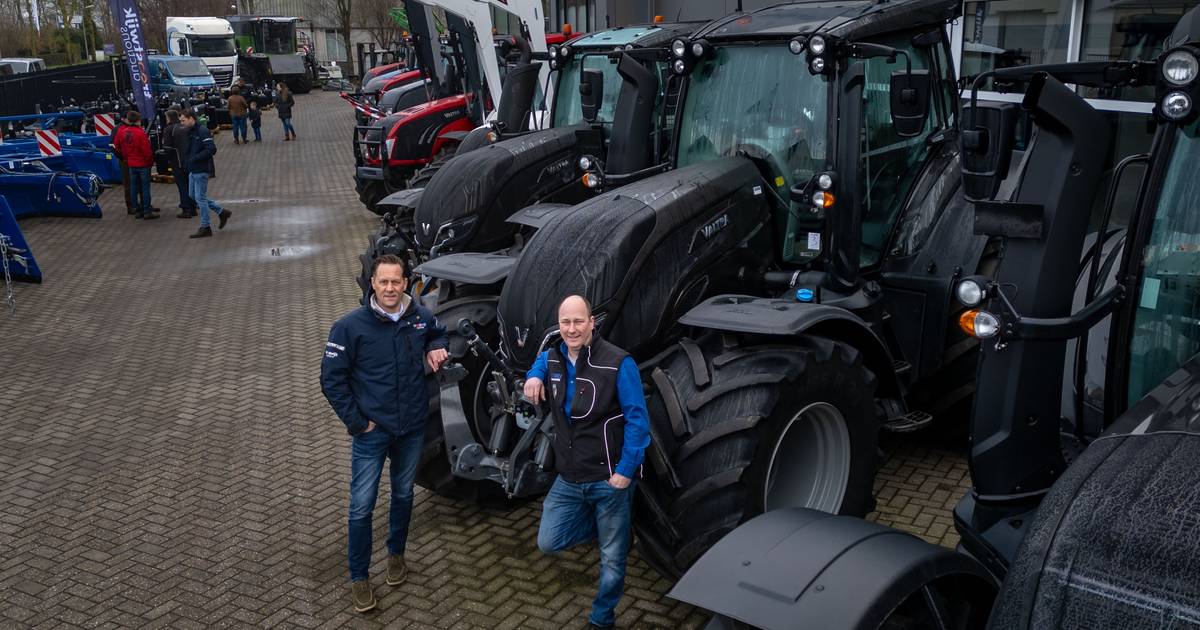 Unieke veiling in tractoren in Marknesse krijgt biedingen uit 57 landen: Nederlandse tractor in trek