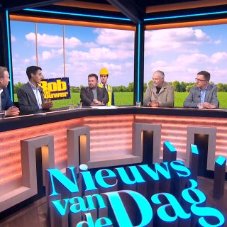 Jetten nam het op tegen een vierkoppige opponent, die zijn vragen van X had gehaald