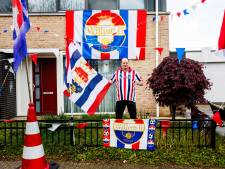 Hoeveel kan een mens aan? Willem II-supporters knijpen 'm: 'Laat het geluk nog heel eventjes duren’