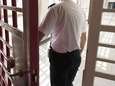 Gedetineerde valt medegevangene aan met vork in gevangenis van Itter, cipier deelt in de klappen