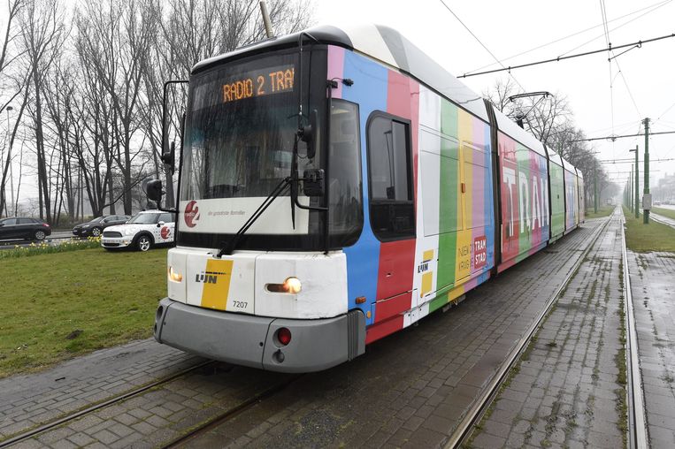 Radio 2 Zendt Uit In Feesttram Antwerpen In De Buurt Hln