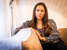 ‘Onschuldige’ keelpijn van Jaël bleek begin van levensgevaarlijke infectie: ‘Ik was zo bang’