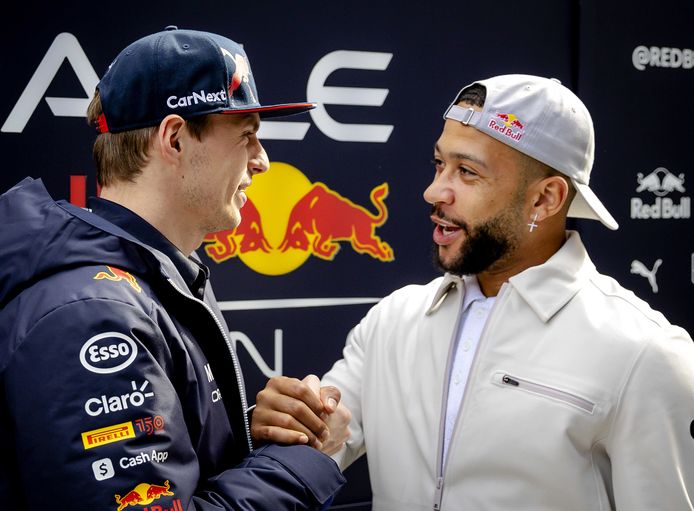 Max Verstappen kreeg in Barcelona bezoek van Memphis Depay.