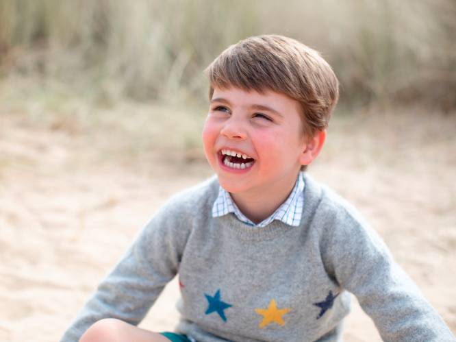 Prins William en Kate Middleton delen nieuwe foto's voor 4de verjaardag prins Louis