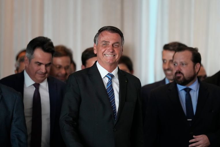 Mudde over Jair Bolsonaro: 'Bolsonaro deed het in Brazilië qua covidbeleid nog slechter dan Trump: toch verloor hij
de presidentsverkiezingen nipt van Lula.' Beeld AP