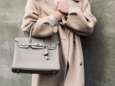 Beleggen in handtassen: “Sommige it-bags van Chanel, Dior of Hermès brengen meer op dan goud”