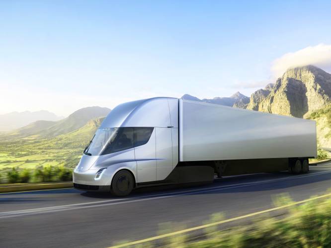 Nieuwe mijlpaal voor Elon Musk: Tesla gaat eerste elektrische truck leveren