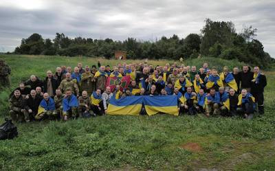 LIVE. Oekraïne meldt eerste zeges in tegenoffensief - Bijna 100 gevangen Oekraïense soldaten bevrijd in ruil met Rusland