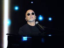 Pascal Obispo sort du silence après son hospitalisation: “Je suis profondément désolé”