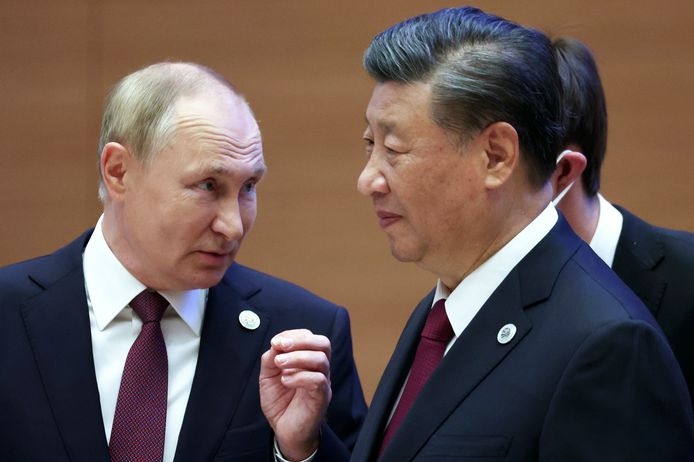 De presidenten Poetin en Xi tijdens hun laatste ontmoeting,  op een conferentie in Oezbekistan in september 2022.