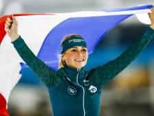 Irene Schouten wint 3000 meter in Thialf in sensationeel baanrecord