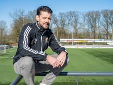 Trainer Beltman met FC Winterswijk volop in de race voor promotie: ‘Grote club met super faciliteiten’