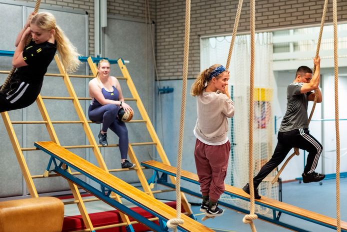 Apenkooien voor 18+ in Gymzaal Symfonie in Arnhem.