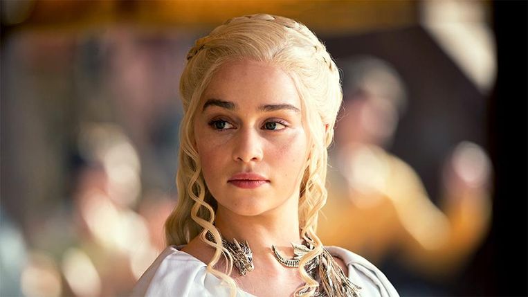 Emilia Clarke als Daenerys Targaryen in 'Game of Thrones', de populairste HBO-serie Beeld HBO