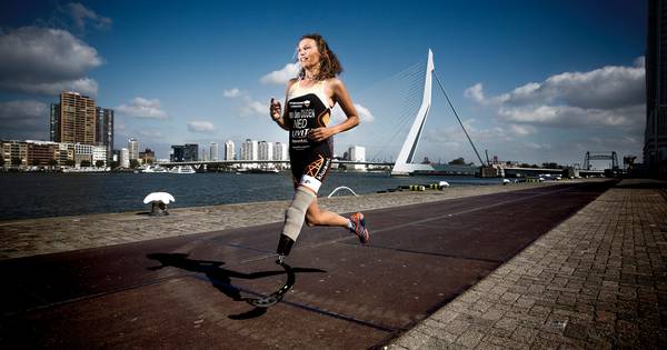 Atlete met ren-blade uit Willemstad genomineerd voor Verschilmaker Award van Vrouwen van Nu