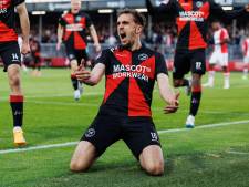 ‘Laatbloeier’ en Almere City-held Duijvestijn haalt inspiratie uit Vardy en Weghorst: ‘Zag dit niet meer aankomen’