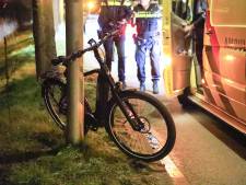 E-biker gewond aangetroffen op autoweg in Amersfoort en met spoed naar ziekenhuis gebracht