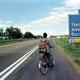Drie Syriërs van de snelweg geplukt: ze wilden een afstand van 100 km fietsen