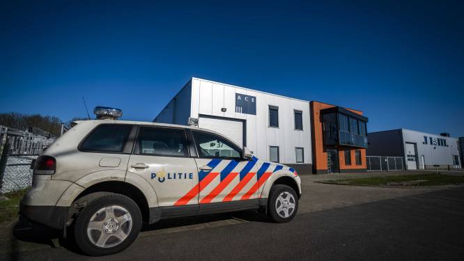Directeur medicijnbedrijf bedreigd door ‘vage types’ die hoge bedragen voor coronamedicijn bieden
