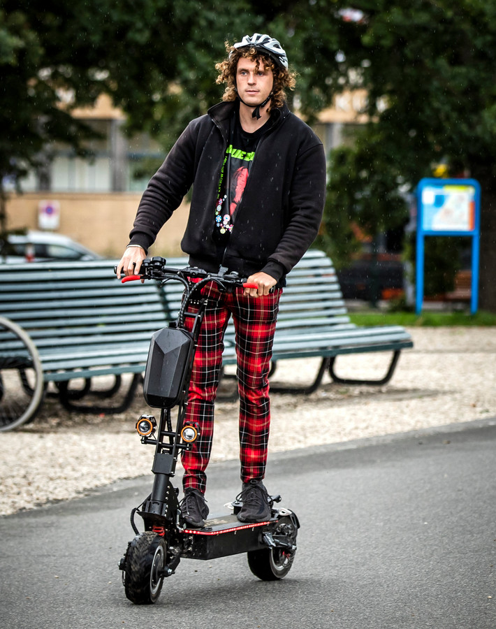 Na de deelscooter zoef je straks misschien ook op een ...