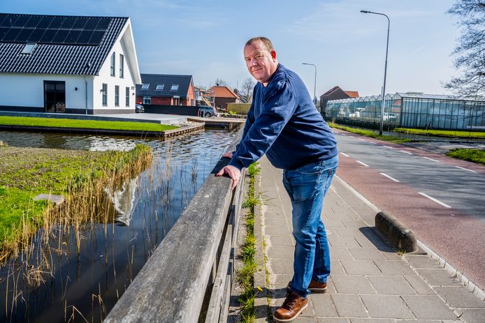 Voorzitter Dizzy Soederhuizen van dorpsraad De Koet.