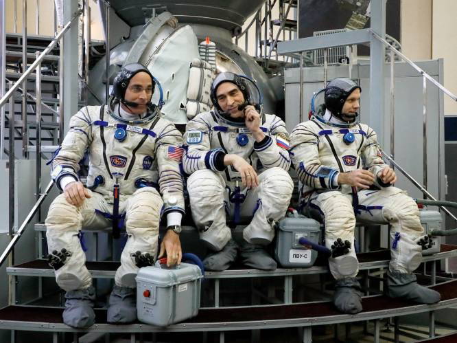 Hoe voorkomt NASA dat astronauten in het ISS besmet worden met het coronavirus?