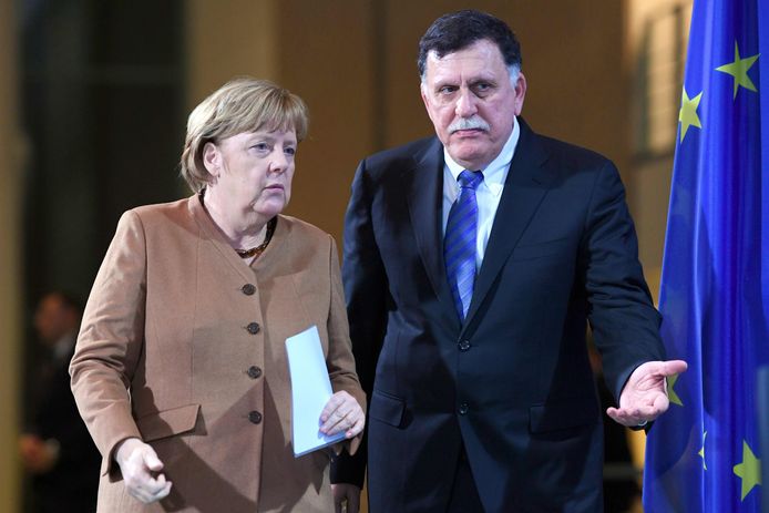 De Libische premier Fayez al-Sarraj met Duits bondskanselier Merkel