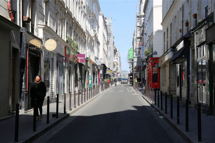 Gesloten winkels en restaurants in Parijs.
