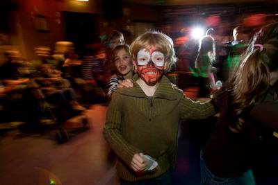 Feestelijke decemberpakketten voor Achterhoekse gezinnen met geldproblemen