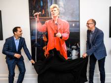 Lazarus-acteur Dragan Bakema opent David Bowie-fototentoonstelling