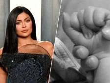 Les fans de Kylie Jenner pensent avoir découvert le prénom de son fils